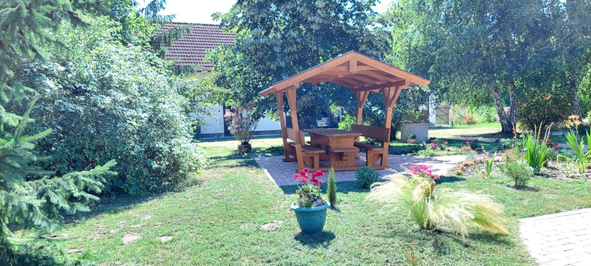 Hungarian Farmhouse Zakanyszek Екстериор снимка